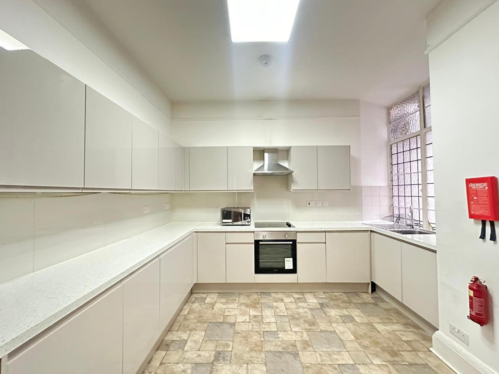 Vilă Oxford Street Four Bedroom Luxury *