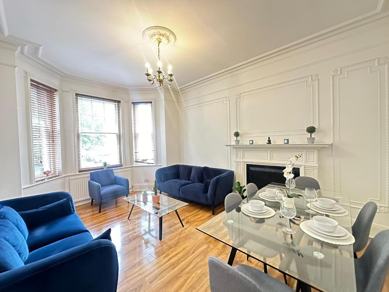 Oxford Street Four Bedroom Luxury Londra